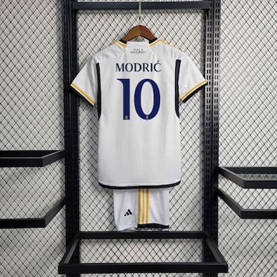 Детская форма Реал Мадрид Модрич 10 2023-2024