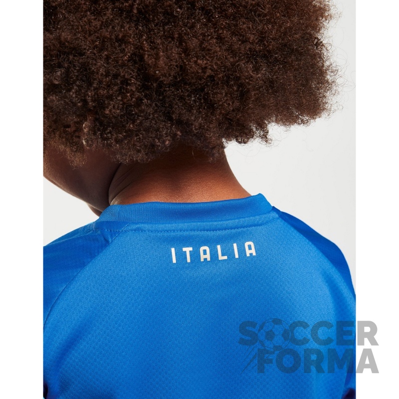 Детская форма сборной Италии 2022-2023 с гетрами