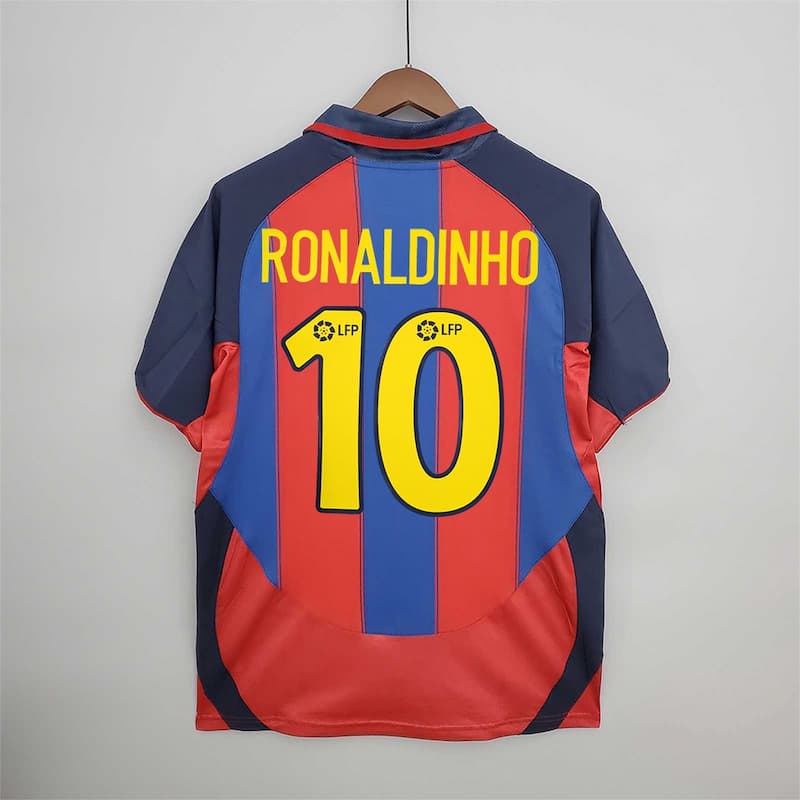 Ретро футболка Барселона Роналдиньо 10