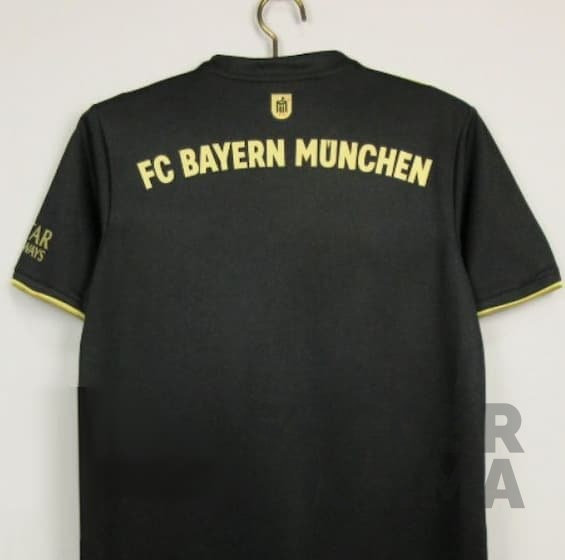 Гостевая футболка Бавария Мюнхен 2021-2022