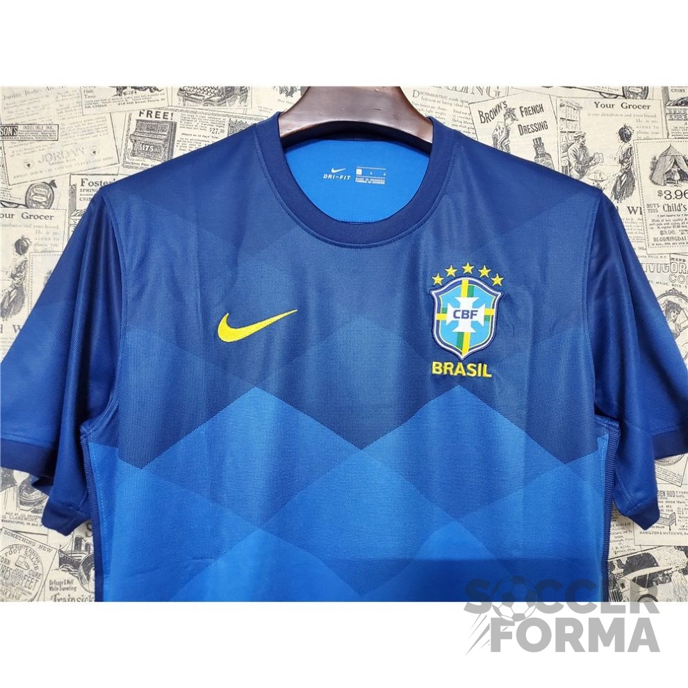 Гостевая футболка сборной Бразилии 2020