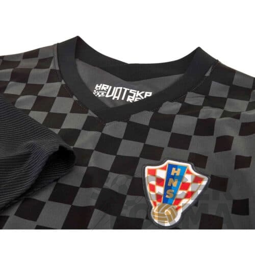 Гостевая форма сборной Хорватии 2021