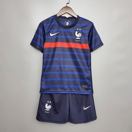 Детская форма сборной Франции 2021