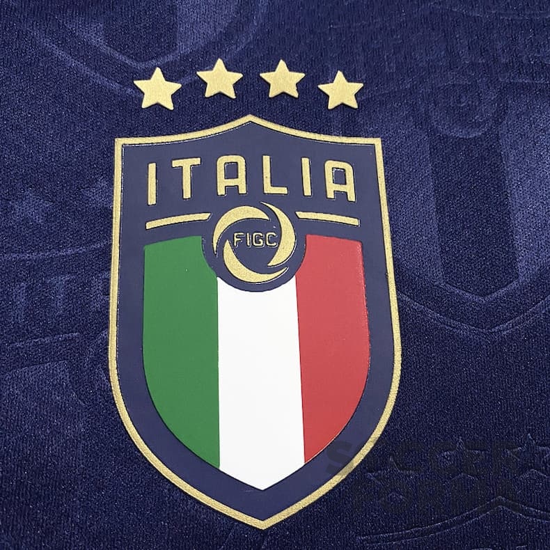 Вратарская форма сборной Италии 2021-2022
