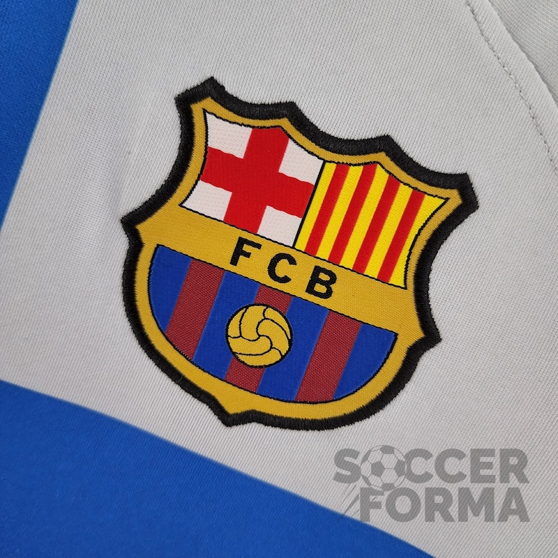 Третья футболка Барселоны 2022-2023 - вид 3