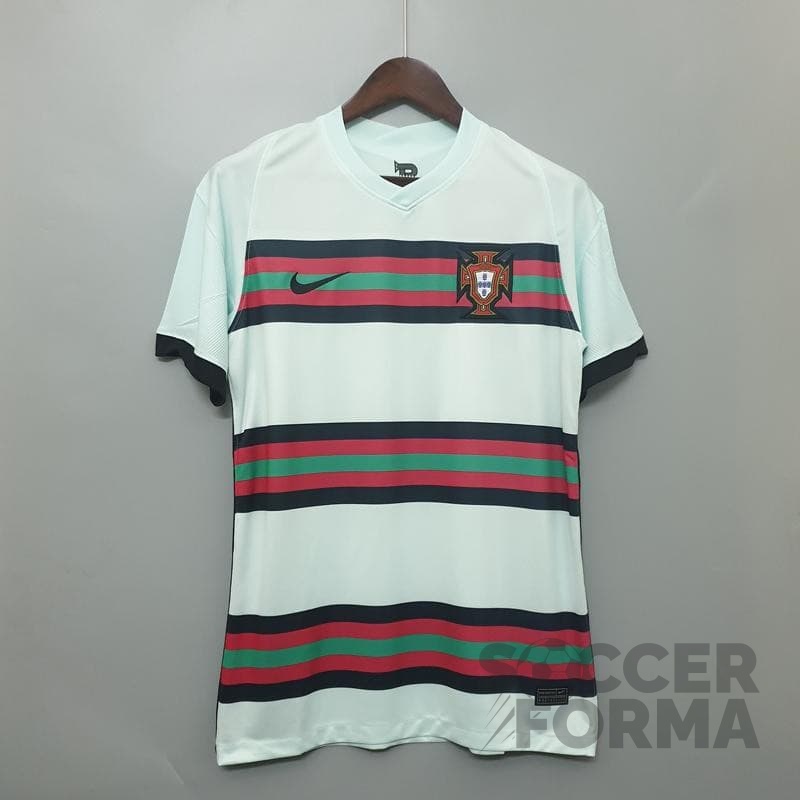 Гостевая футболка сборной Португалии 2021