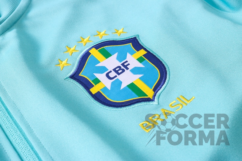 Парадный костюм сборной Бразилии 2021-2022 голубой