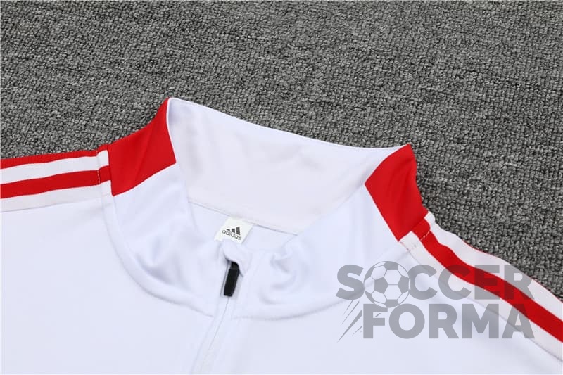 Детский тренировочный костюм Манчестер Юнайтед 2021-2022 белый - вид  5