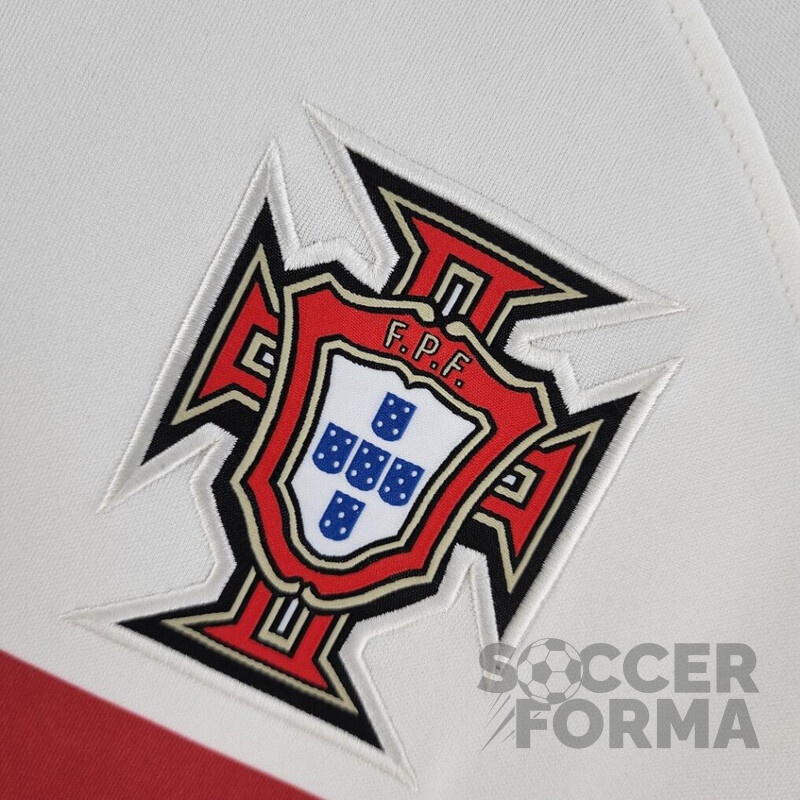 Гостевая футболка сборной Португалии 2022-2023