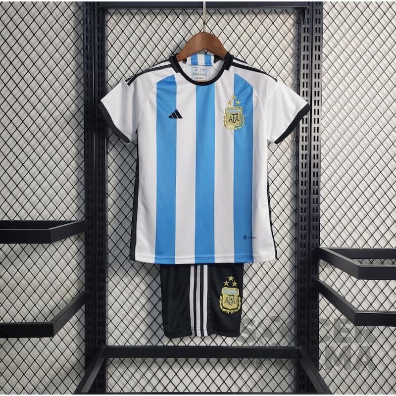 Детская форма сборной Аргентины 3 звезды - вид 1