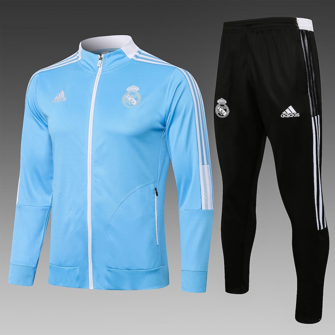 Спортивный костюм Реал Мадрид 2022 на молнии голубой