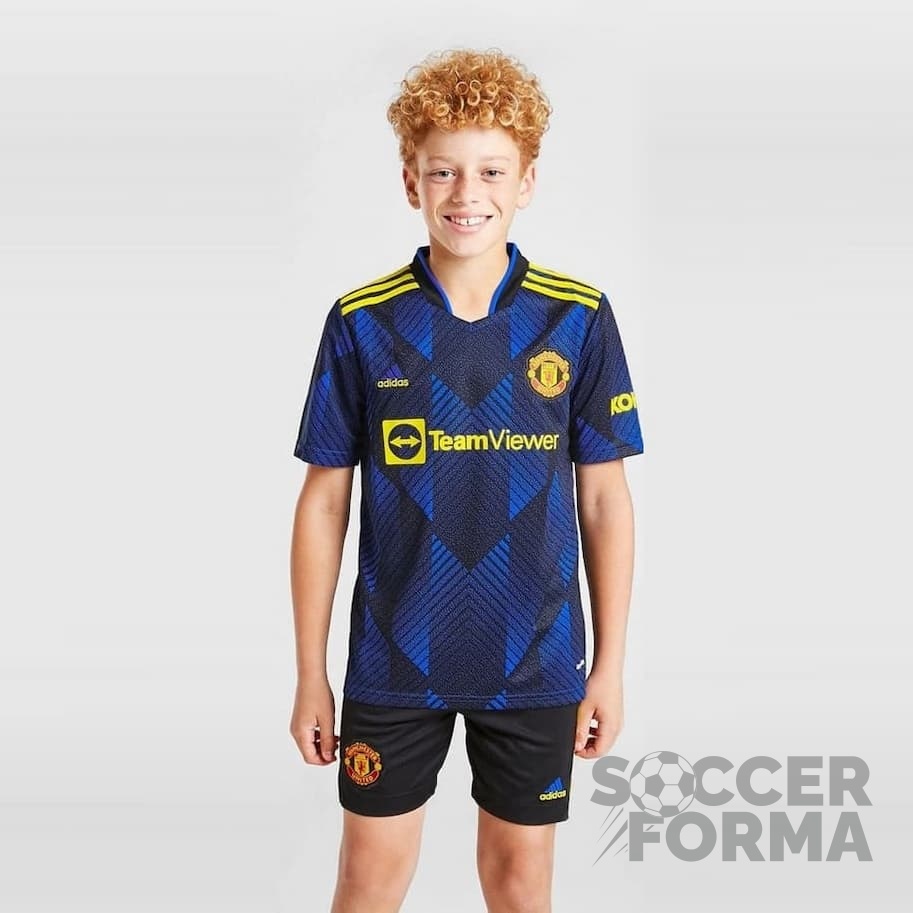Детская форма Роналдо 7 Манчестер Юнайтед 2021-2022 третья - вид  2