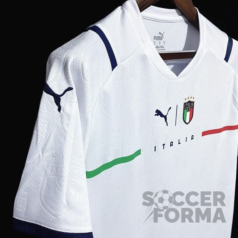 Гостевая футболка сборной Италии 2021-2022 - вид 3