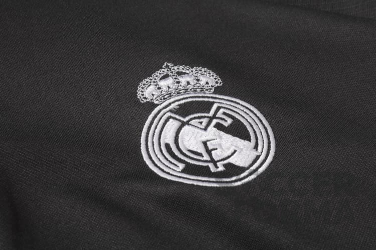 Тренировочный костюм Реал Мадрид 2021 серый