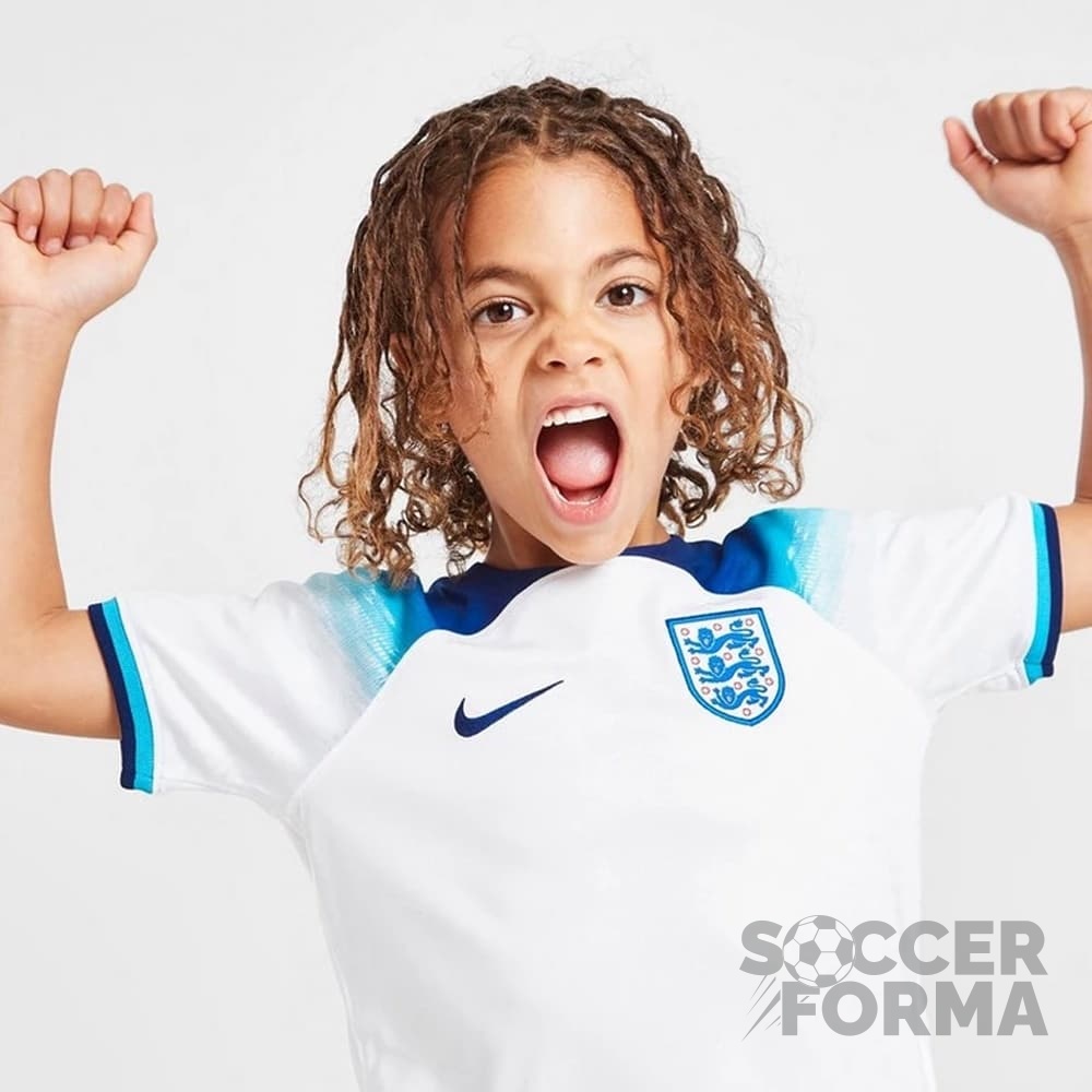 Детская форма сборной Англии 2022-2024 - вид 2
