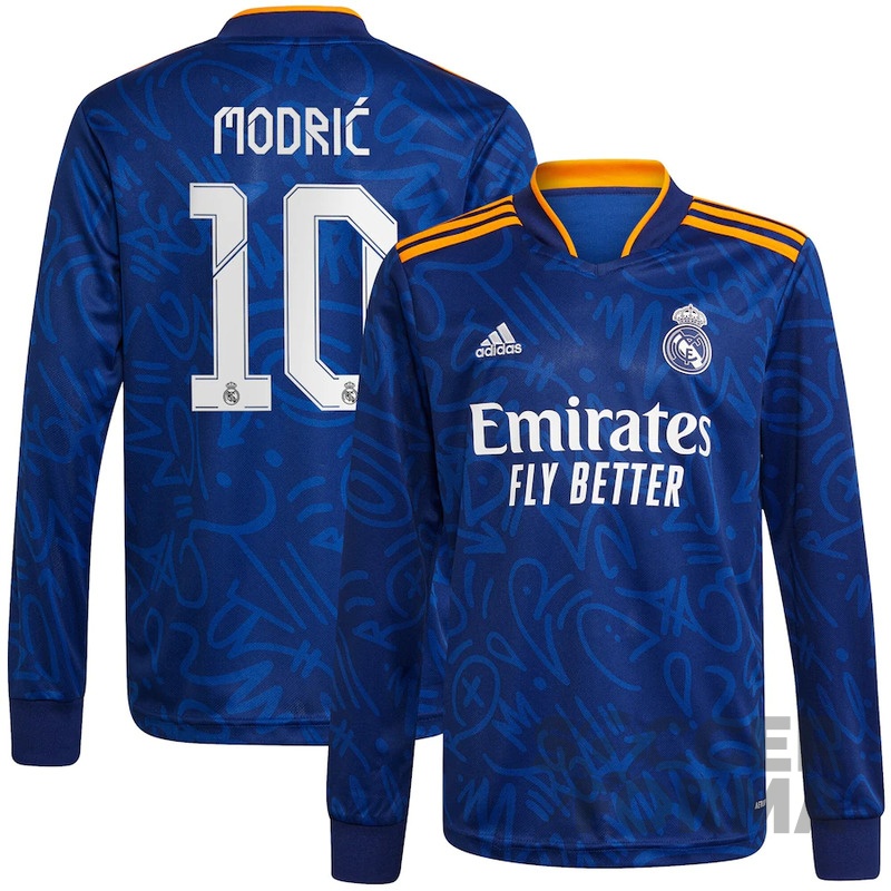 Гостевая футболка Реал Мадрид Модрич 10 2021-2022 длинный рукав