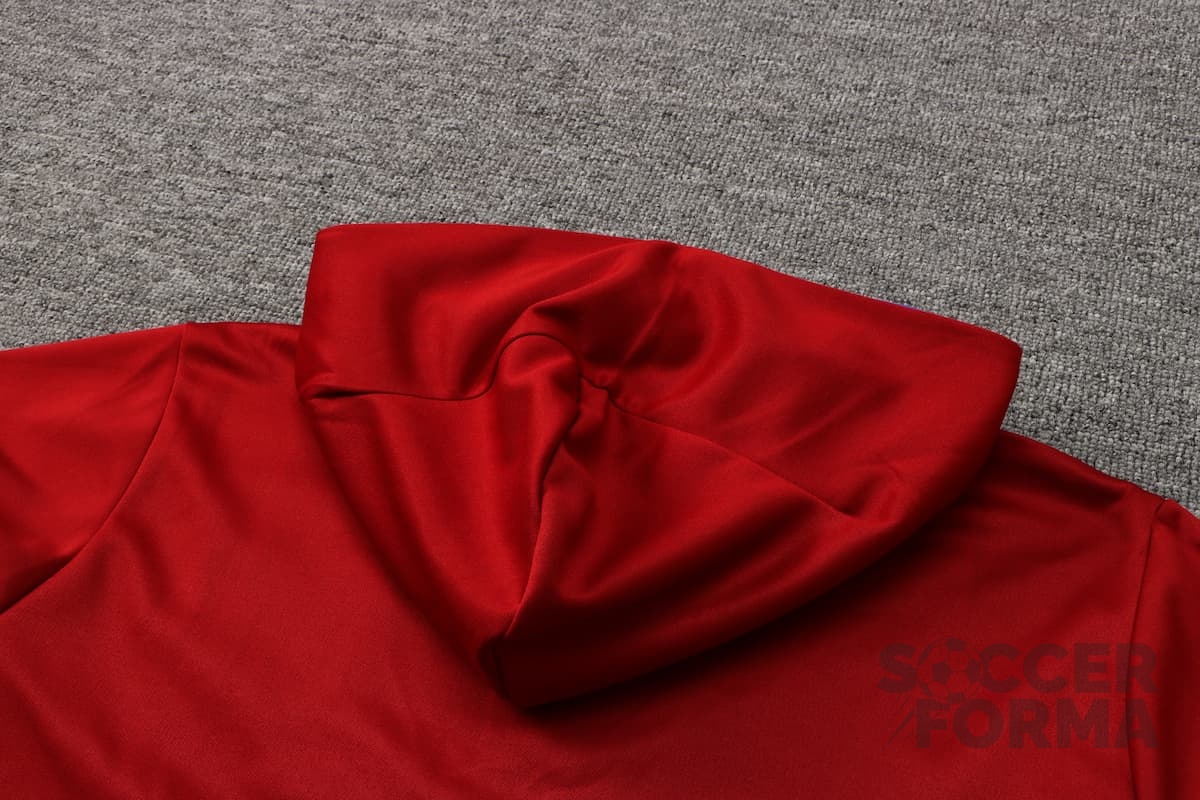 Спортивный костюм Барселона 2022 с капюшоном красный