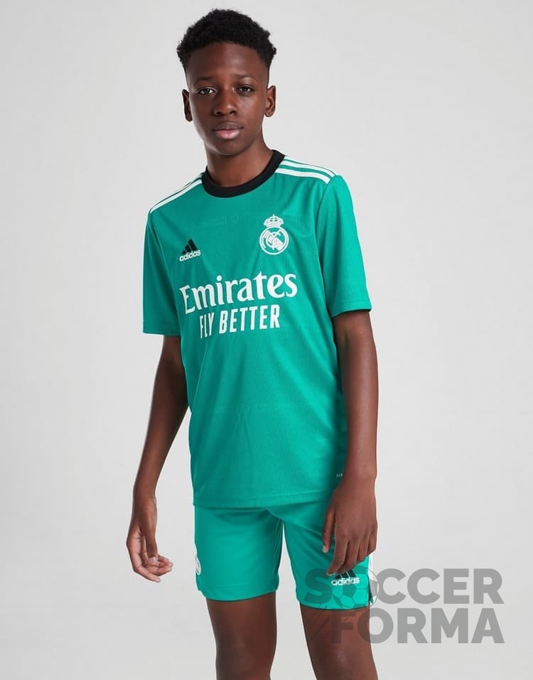 Детская форма Реал Мадрид 2021-2022 третья
