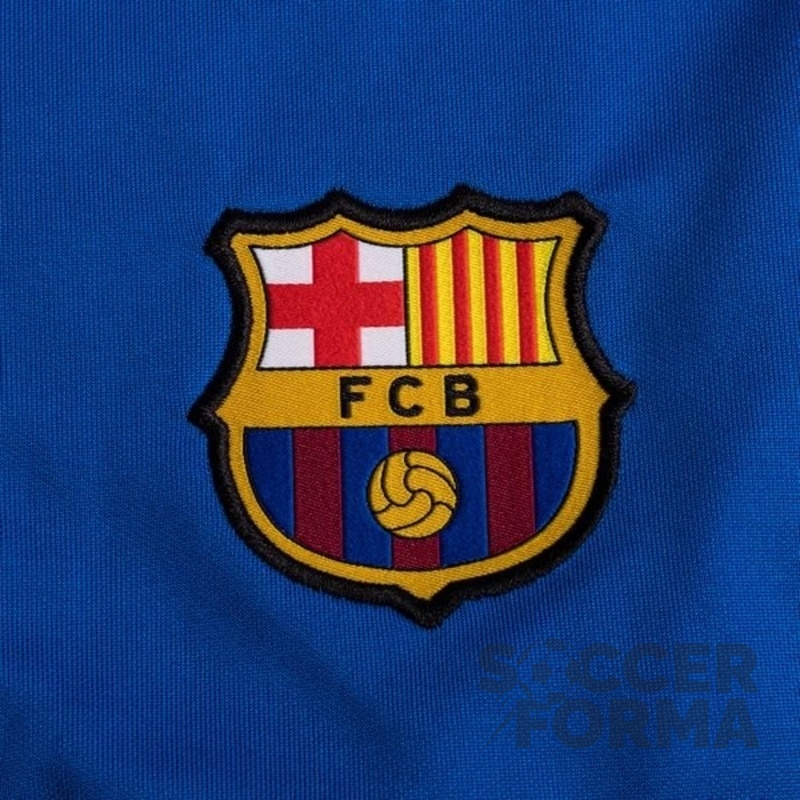 Барселона домашние шорты 2021-2022