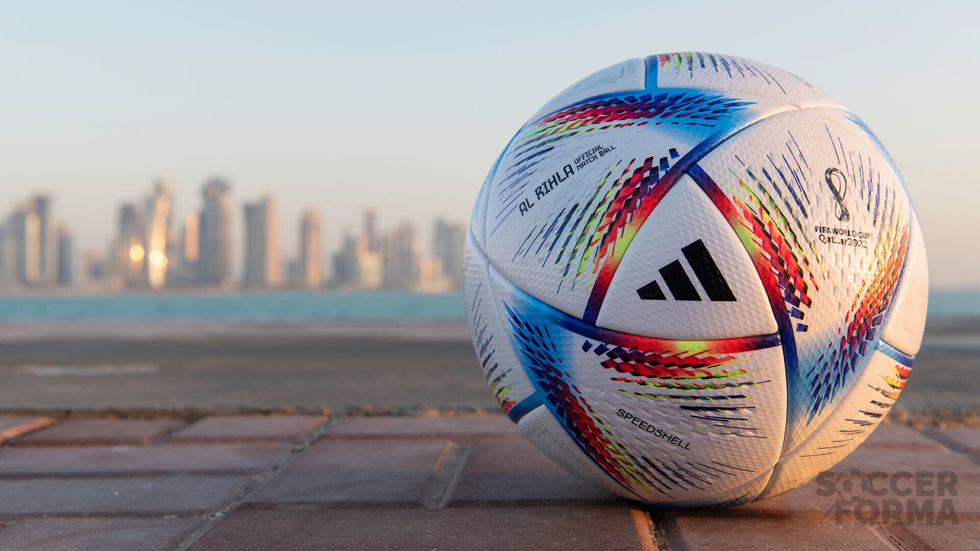 Футбольный мяч Чемпионата Мира Qatar 2022