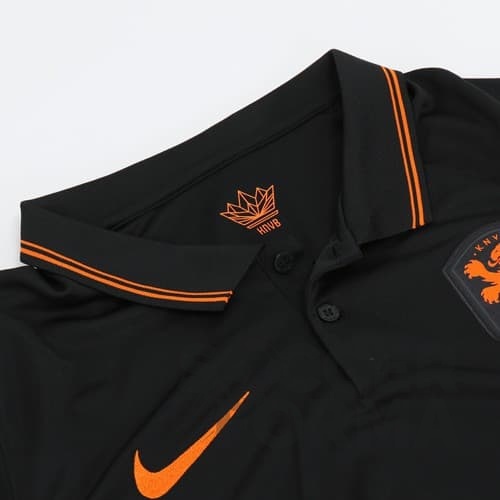 Гостевая футболка сборной Голландии 2021
