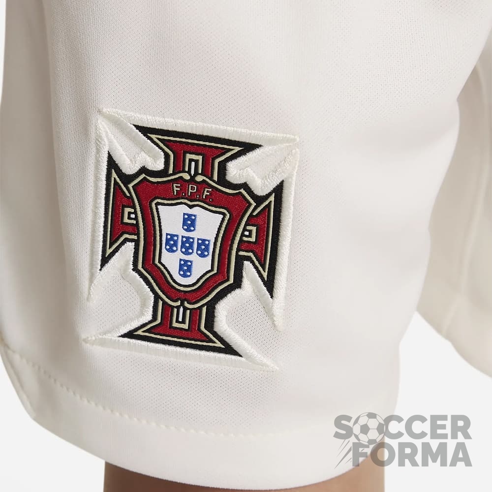 Детская гостевая форма сборной Португалии 2022-2023
