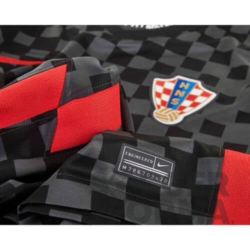 Гостевая форма сборной Хорватии 2021