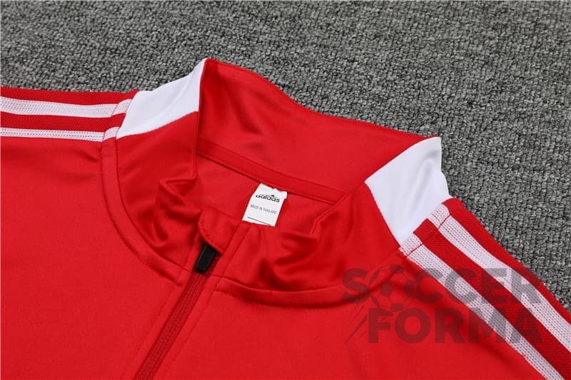 Детский тренировочный костюм Манчестер Юнайтед 2021-2022 красный