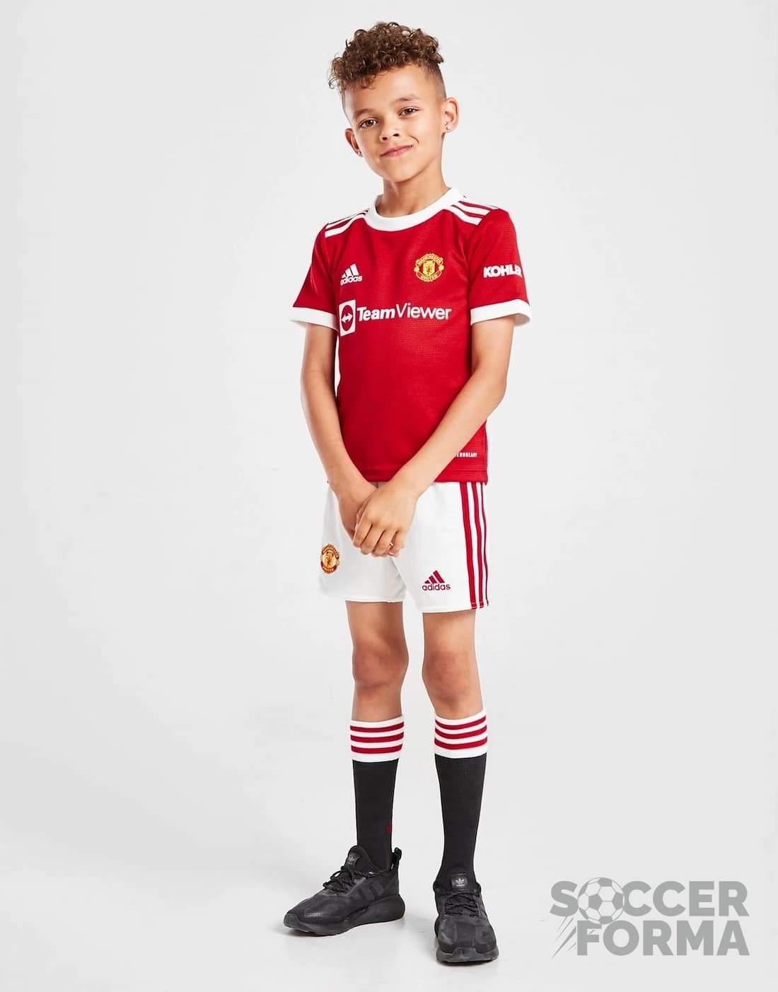 Детская форма Манчестер Юнайтед 2021-2022 с гетрами - вид  1