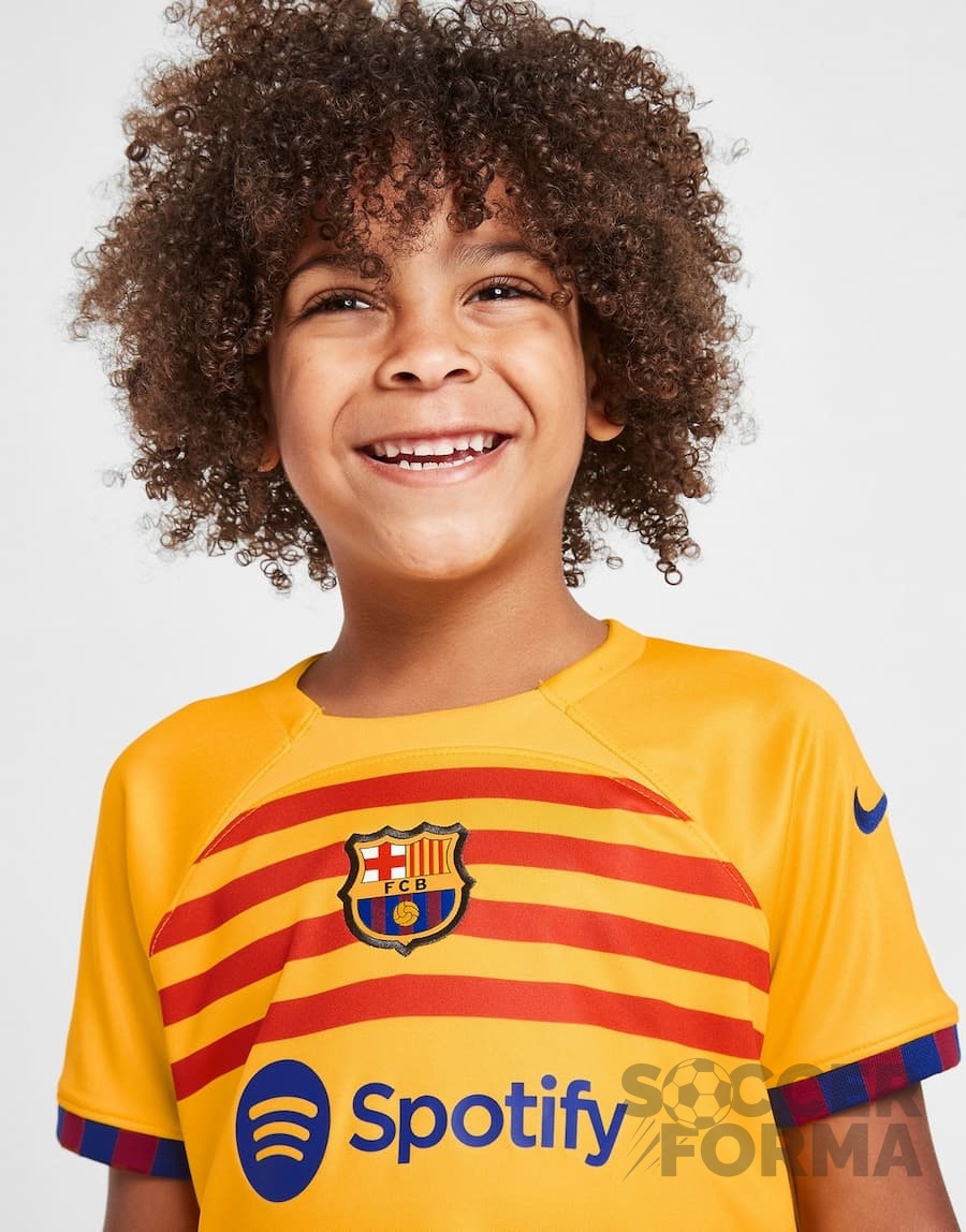 Детская форма Барселоны 2022-2023 четвертая с гетрами